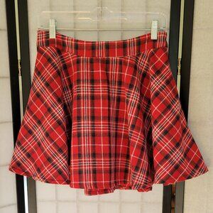 FOREVER 21 Checked plaid mini Skirt  M